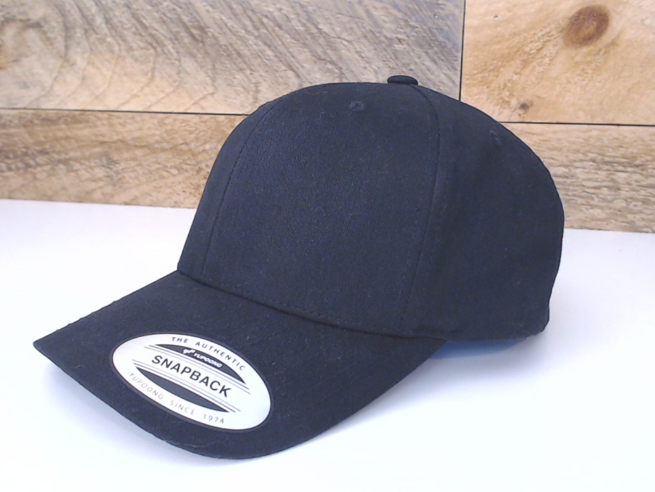 Snapback | Solid | 6 panel w/ Leather Patch