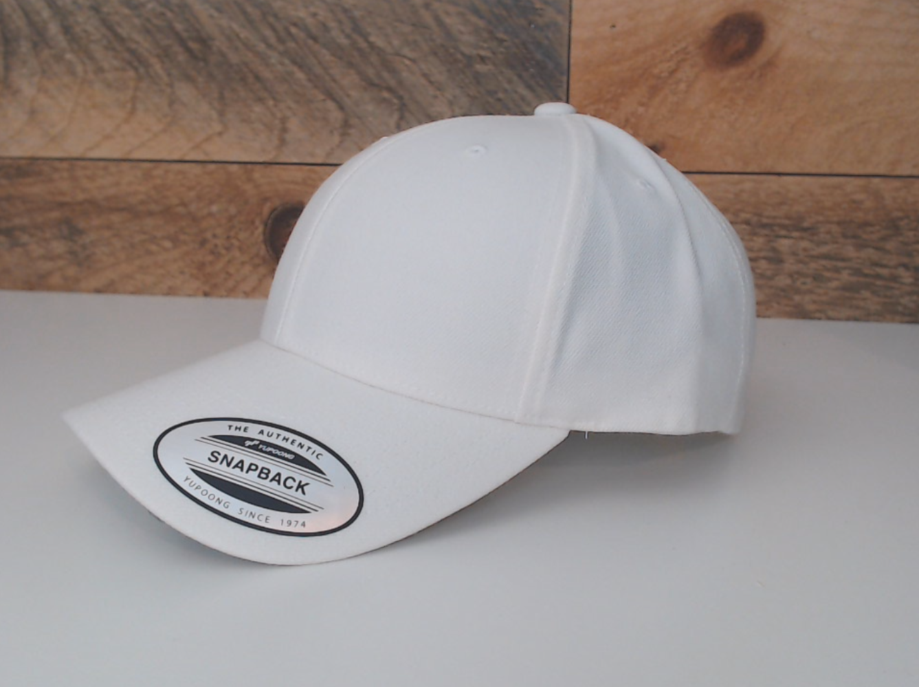 Snapback | Solid | 6 panel w/ Leather Patch